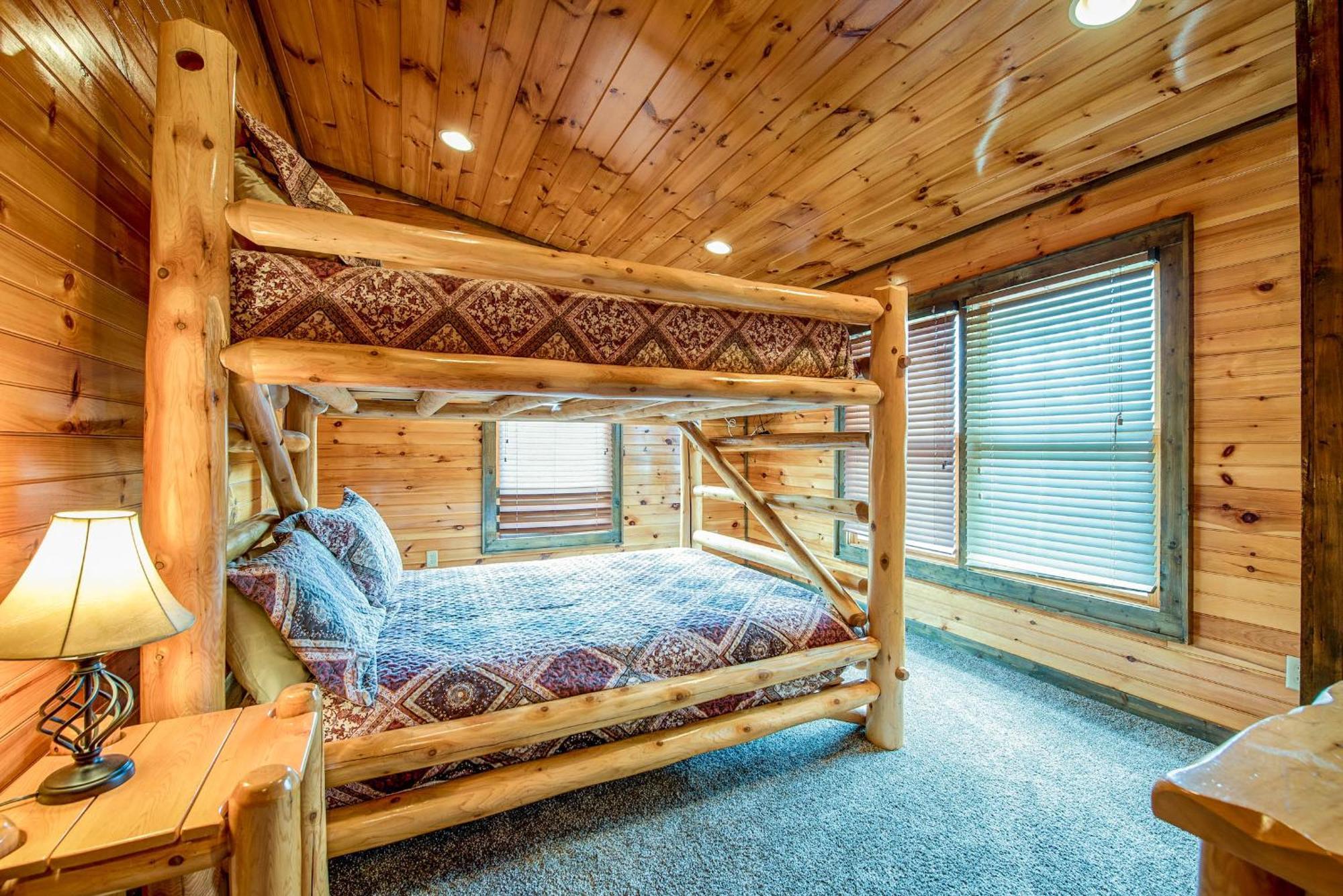 Standing Bear Lodge Гатлинбург Экстерьер фото